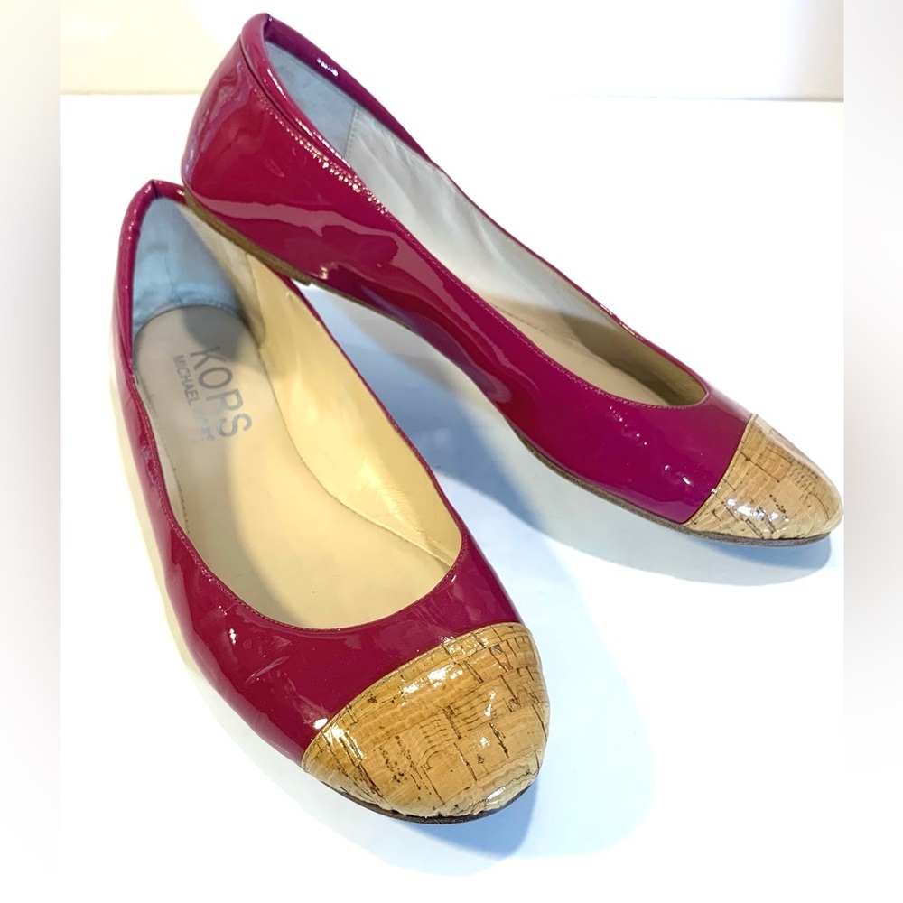 KORS Michael Kors Fuschia Pink Patent Leather Ballet Flats Sz 10B